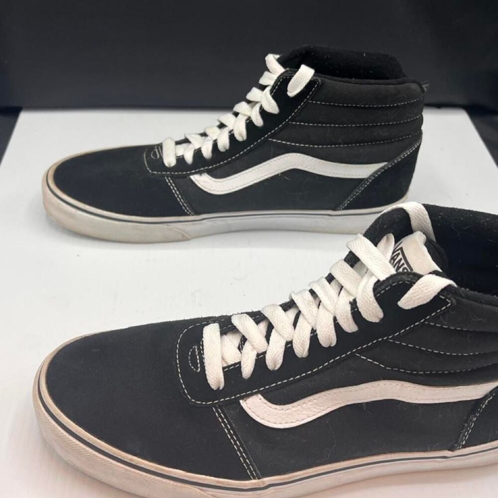 Vans Men's Black Trainers - Picture 2 of 8